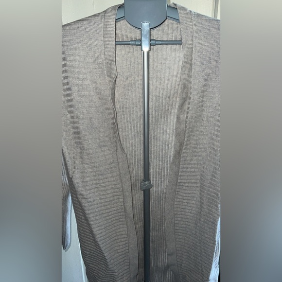 Women’s Gap Cardigan - Picture 5 of 7